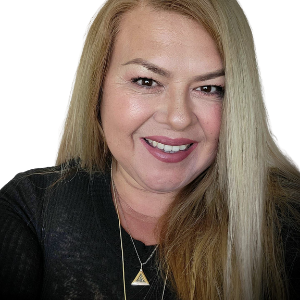 Claudia Miramontes